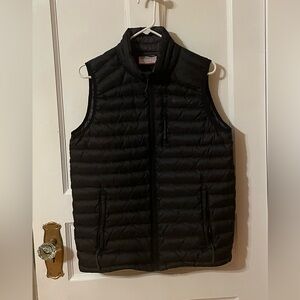 Mountain Warehouse Henry Extreme men’s down-filled vest, black. Size small.